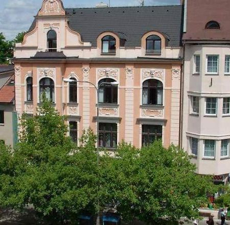 Penzion Lara Чеське Будєйовіце Екстер'єр фото